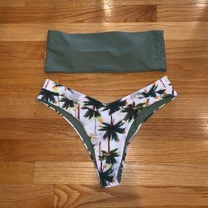 ❗️Offers Welcomed❗️Tube Top Palm Tree Print Bikini